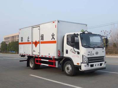 国六解放5.15米爆破器材运输车