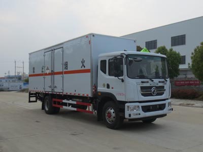 国六东风D9杂项危险物品厢式运输车